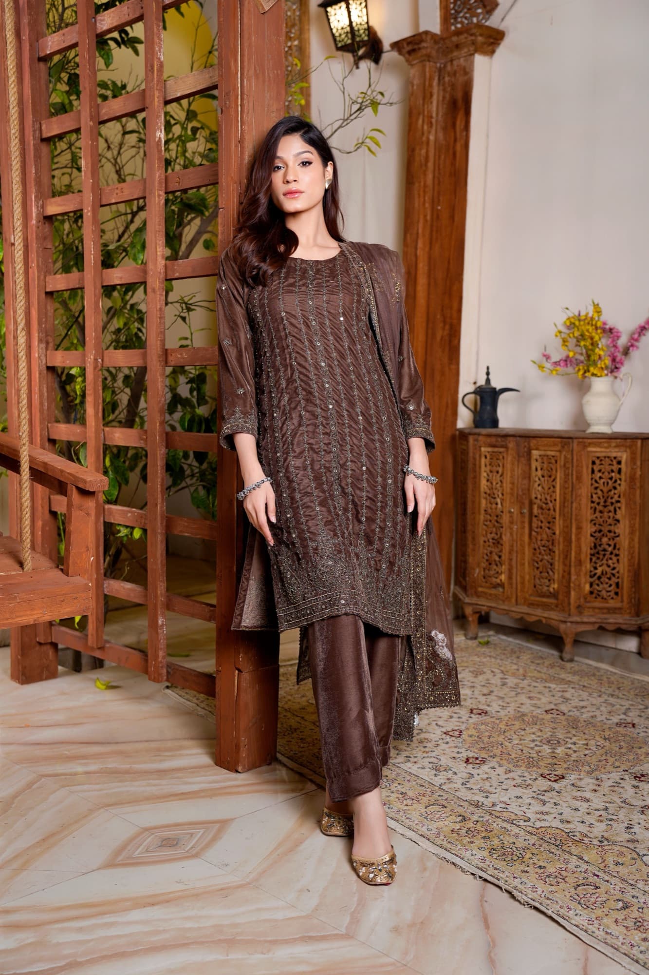 Cocoa Velvet Sequin Kurta Set — front view